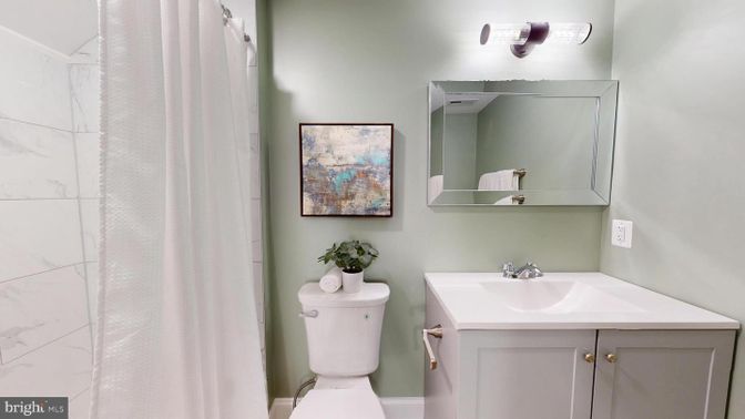Bathroom, Interior