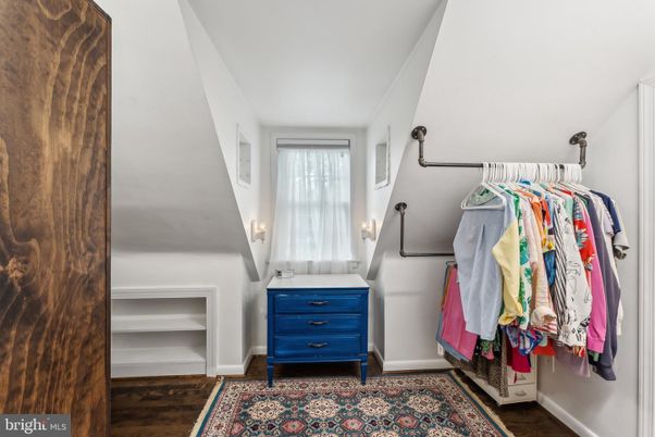 Interior, Walk-in Closets, Wood Texture Flooring