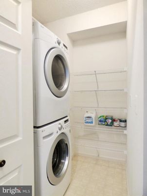Interior, Utility Closets, Washer