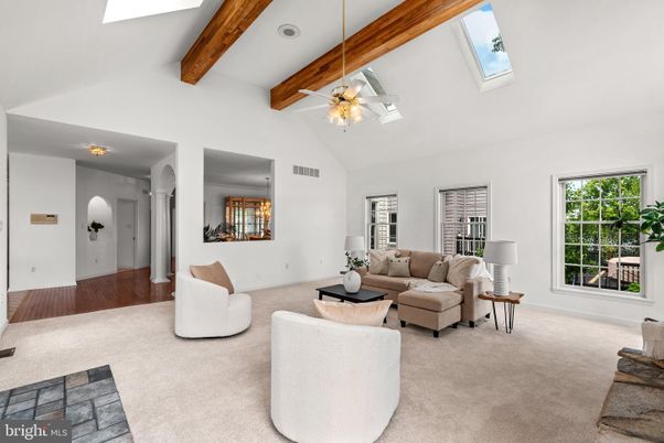 Interior, Living room, Pendant Lights, Wooden Beams, Wood Texture Flooring
