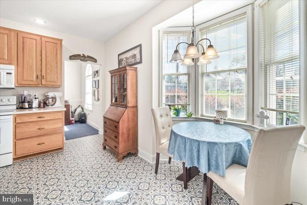 Chandelier, Dining room, Interior, Kitchen, Pendant Lights, Recessed Lighting