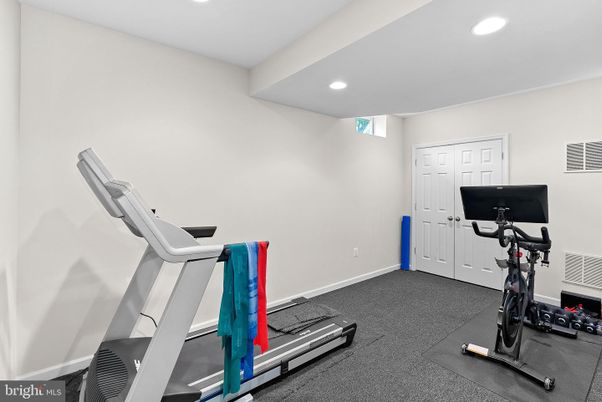 Fitness Equipment, Interior, Recessed Lighting