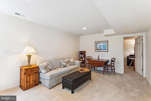 Dining room, Interior, Recessed Lighting