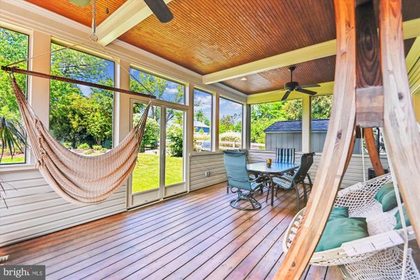 Interior, Sun Room, Wooden Ceilings, Wood Texture Flooring