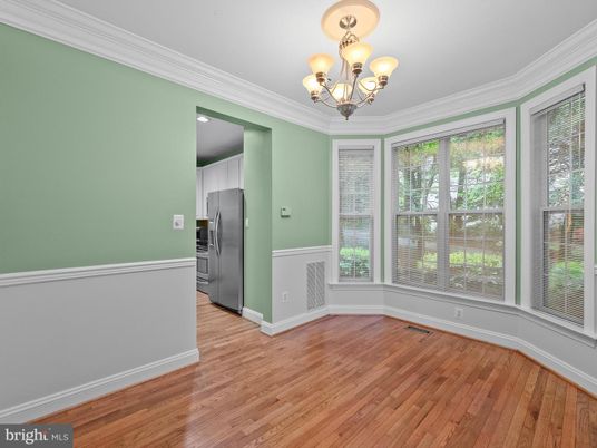 Chandelier, Empty room, Interior, Recessed Lighting, Wood Texture Flooring