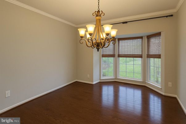 Chandelier, Empty room, Interior, Wood Texture Flooring