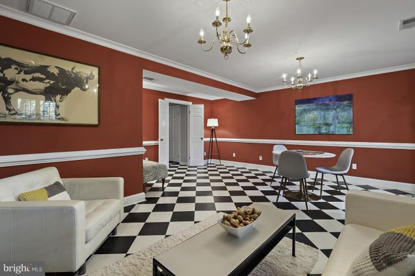 Chandelier, Dining room, Interior, Living room