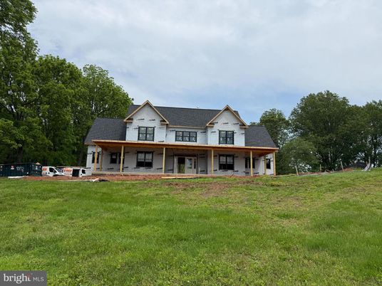 Backyard, Exterior, Facade, Farmhouse