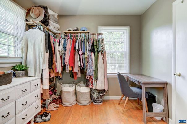 Interior, Walk-in Closets, Wood Texture Flooring