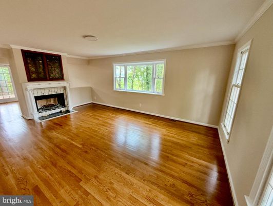 Empty room, Fireplace, Interior, Wood Texture Flooring