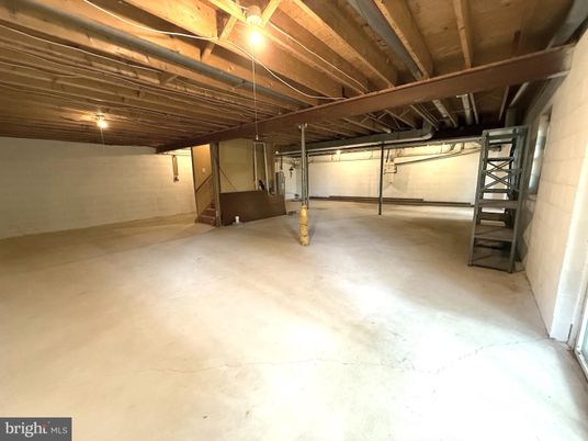 Interior, Wooden Beams