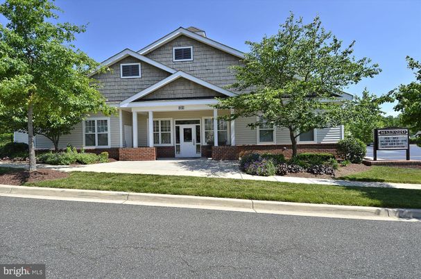 Exterior, Facade, American Craftsman