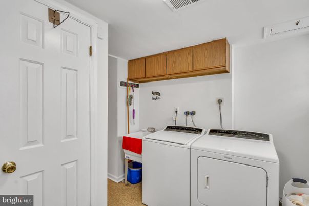Interior, Utility Closets, Washer