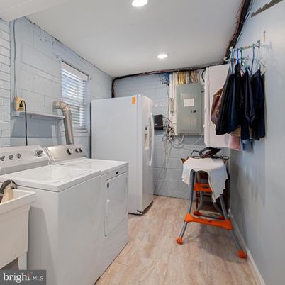 Interior, Recessed Lighting, Washer