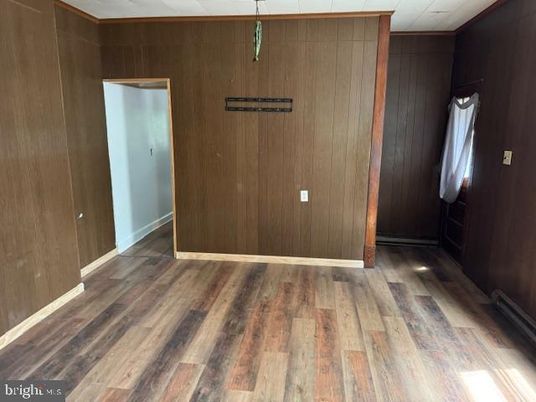 Empty room, Interior, Wood Texture Flooring, Wooden Walls