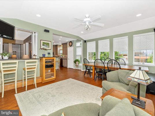 Dining room, Interior, Kitchen, Living room, Recessed Lighting, Wood Texture Flooring