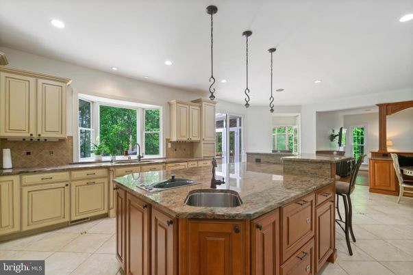 Interior, Kitchen, Pendant Lights, Recessed Lighting