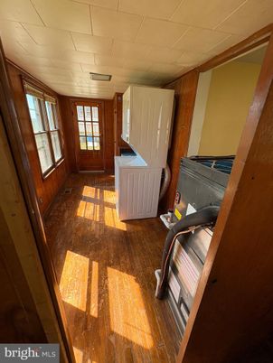 Interior, Wood Texture Flooring, Wooden Walls
