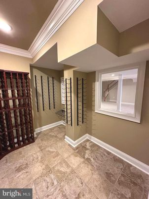 Interior, Recessed Lighting, Wine Storage
