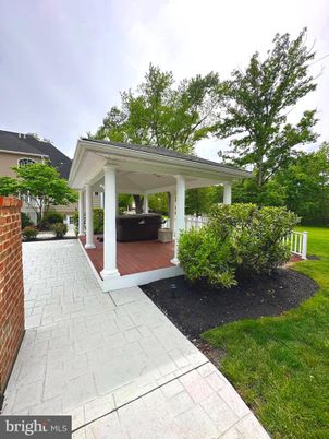 Backyard, Exterior, Hot Tub