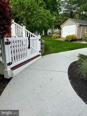 Backyard, Detached Garage, Exterior