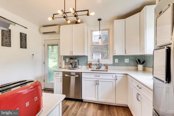 Interior, Kitchen, Pendant Lights, Stainless Steel Appliances, Wood Texture Flooring