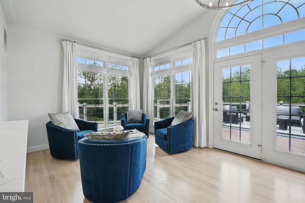 Interior, Sun Room, Wood Texture Flooring