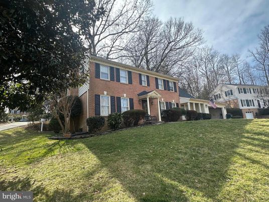 Backyard, Exterior, Facade, Brick Facade, Georgian