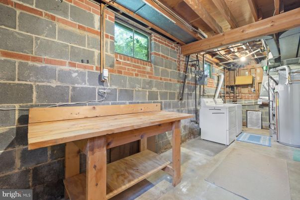 Interior, Stone Walls, Washer, Wooden Beams