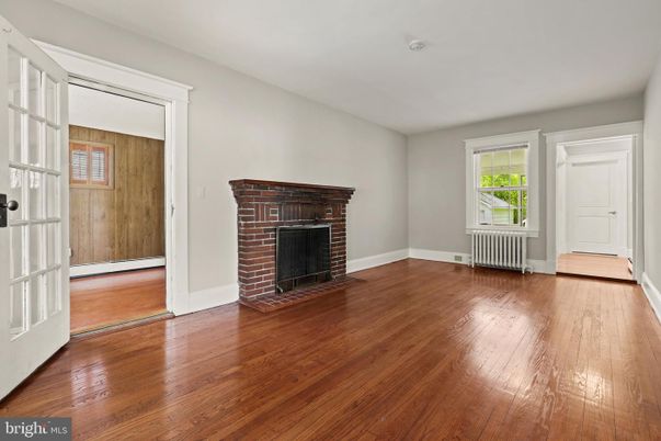Empty room, Fireplace, Interior, Wood Texture Flooring