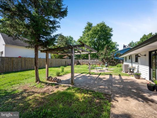 Backyard, Exterior, Playground