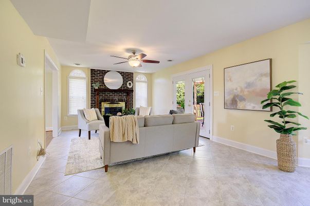 Fireplace, Interior, Living room