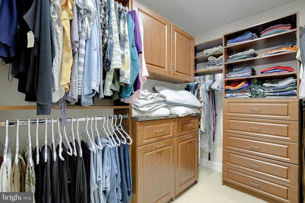 Interior, Walk-in Closets