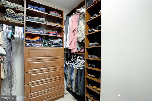 Interior, Walk-in Closets