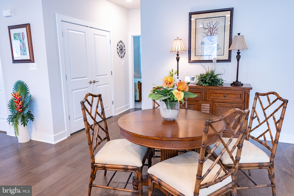 Dining room, Interior, Recessed Lighting, Wood Texture Flooring