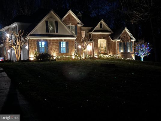 Exterior, Facade, Brick Facade, Brick Traditional