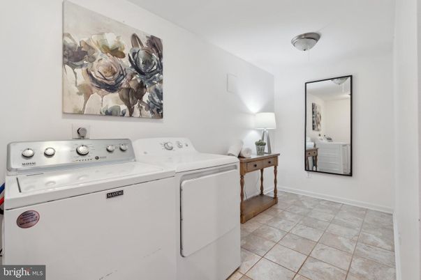 Interior, Washer