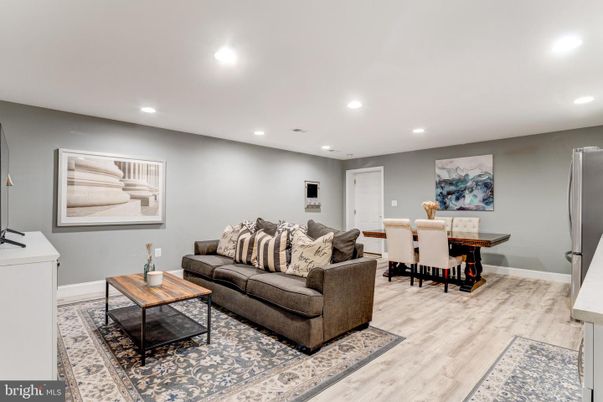 Dining room, Interior, Living room, Recessed Lighting, Wood Texture Flooring
