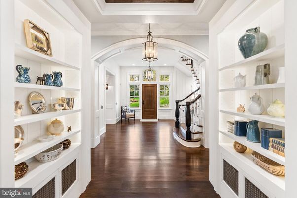Interior, Pendant Lights, Wood Texture Flooring