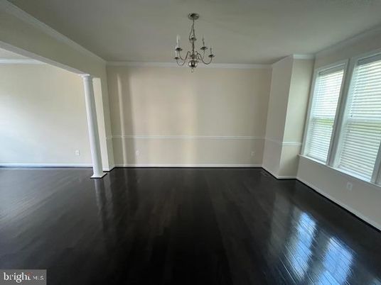 Chandelier, Empty room, Interior, Wood Texture Flooring