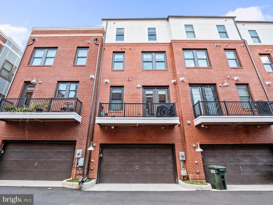 Attached, Exterior, Facade, Brick Facade, Rowhouse