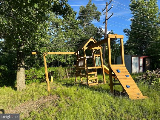 Backyard, Exterior, Playground