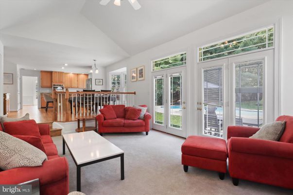Interior, Kitchen, Living room, Pendant Lights, Recessed Lighting, Wood Texture Flooring