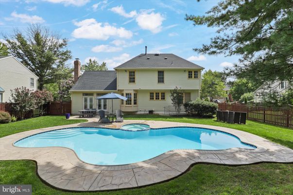 Backyard, Exterior, Pool