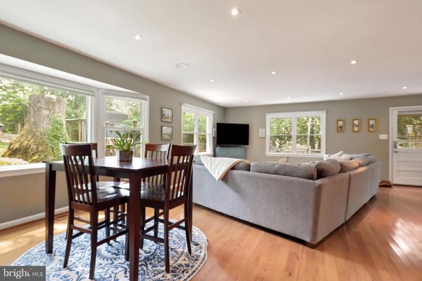 Dining room, Interior, Living room, Recessed Lighting, Wood Texture Flooring