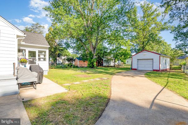 Backyard, Detached Garage, Exterior