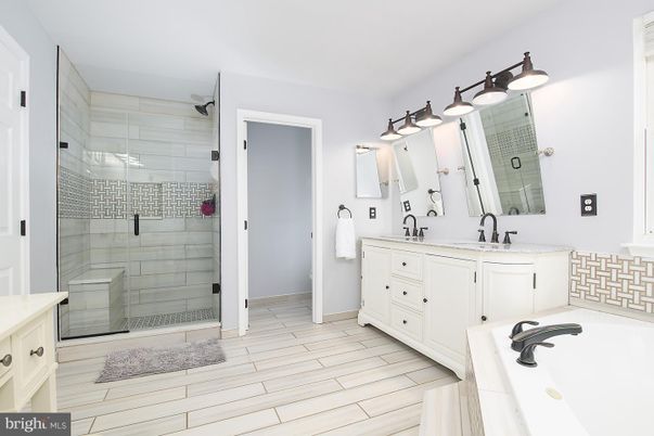 Bathroom, Dual Sink Vanities, Glass Shower, Interior