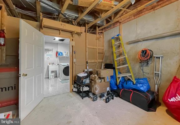 Interior, Washer