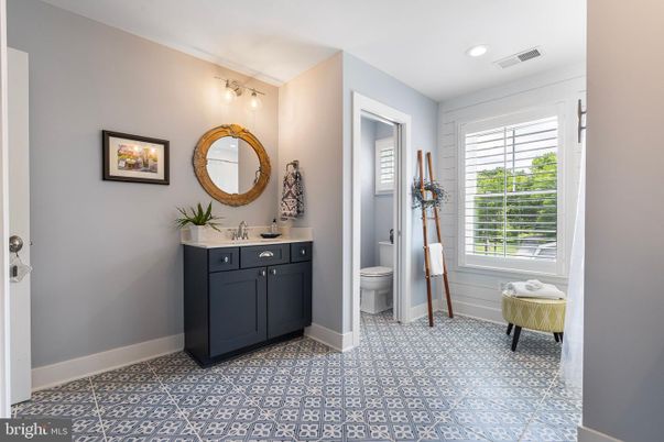Bathroom, Interior, Recessed Lighting