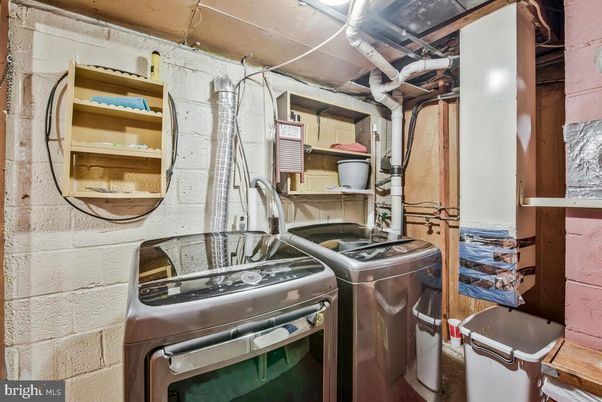 Interior, Stone Walls, Washer